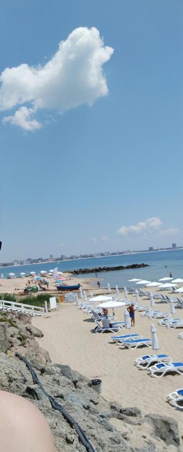 Prestige Fort Beach Private Apartment-Studio 46 Sveti Vlas Esterno foto